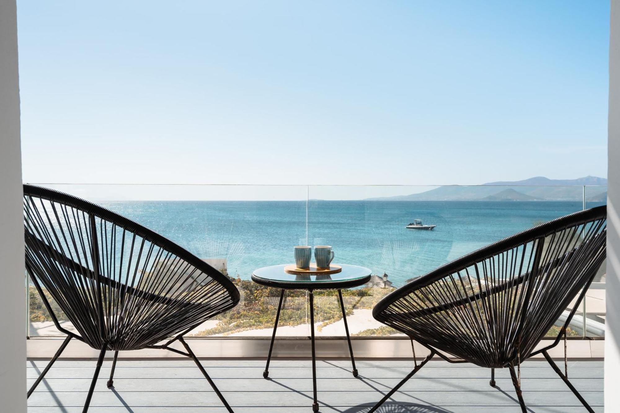 Manios Suites Agia Anna  Buitenkant foto