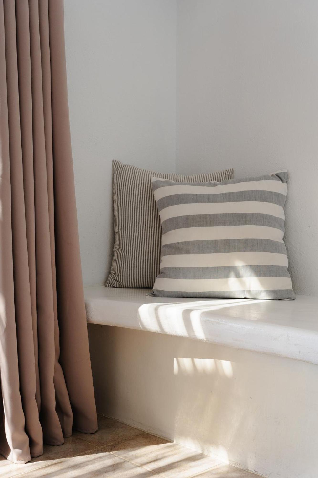 Manios Suites Agia Anna  Buitenkant foto