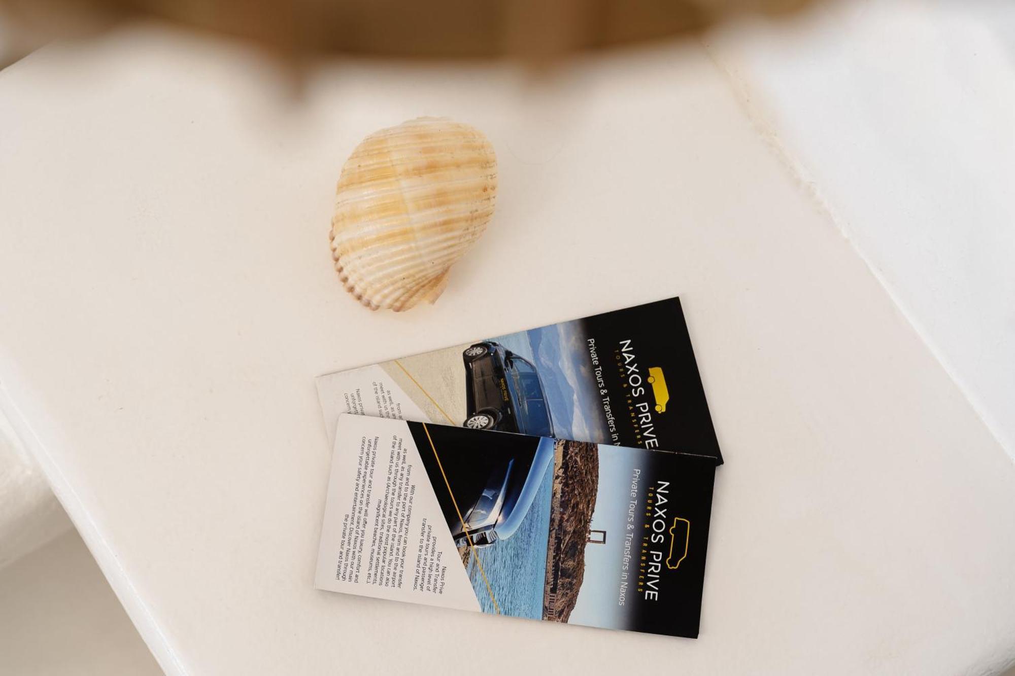 Manios Suites Agia Anna  Buitenkant foto