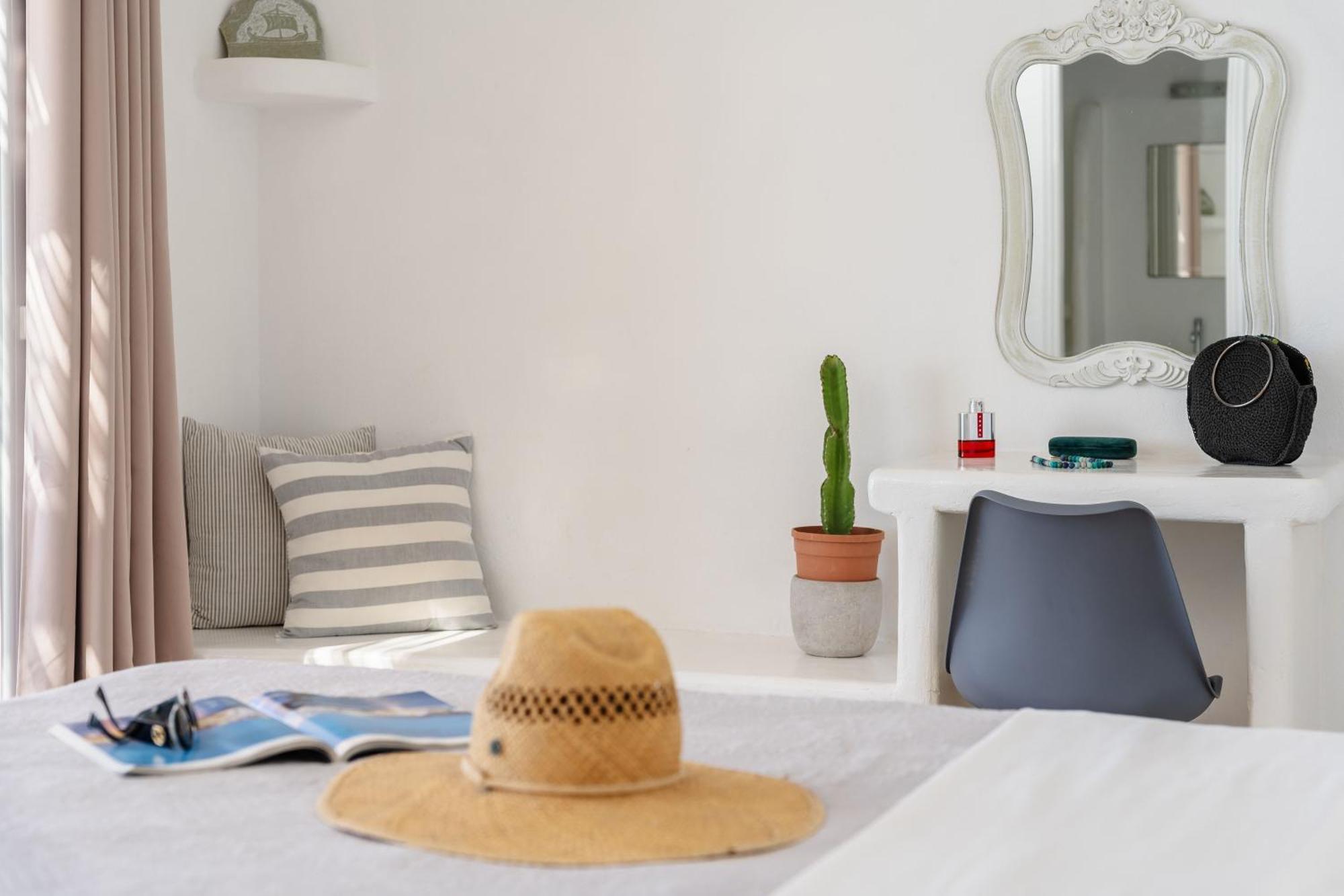 Manios Suites Agia Anna  Buitenkant foto